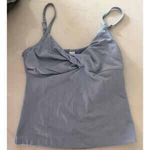 Athleta PowerVita Twist front cami / sports bra / long line workout top size XS